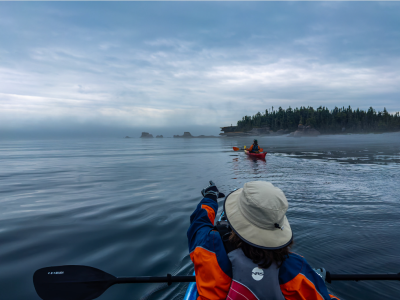 Nicolas Grandmangin – Kayak de mer dans la brume